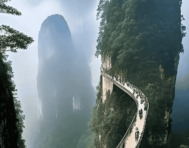 Tour China 2025 8D Wonderful Zhangjiajie Fenghuang Shanghai 1