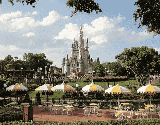 Tour Hongkong 2025 Land Tour 4D Hong Kong Disneyland Dep : Apr - Jun 2025 Keberangkatan Setiap Hari (low Season ) 2CANGO (wh25/t05)  1