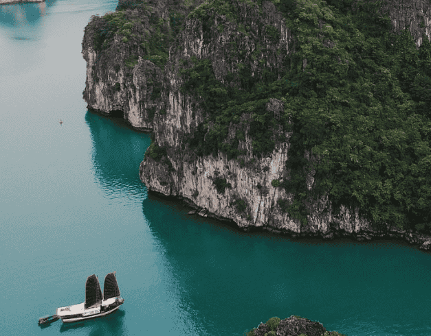 Tour Vietnam 2026 6D Lebaran Hanoi Fansipan + Halong Cruise 1