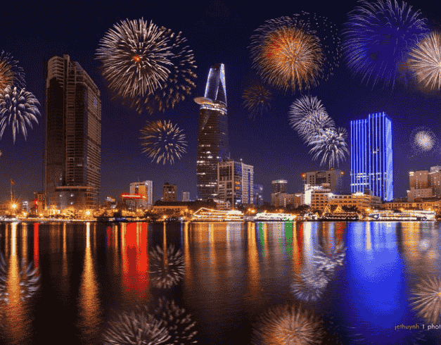 Tour Vietnam Tahun Baru 9D8N New Year Complete Vietnam Saigon Hanoi Halong Bay With Stay On Cruise + Kuala Lumpur By Malaysia Airlines *premium Airlines* (wh51) 1