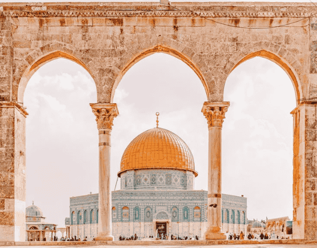 Tour Holyland 2025 13 Hari Cairo - Jarussalem - Petra 1