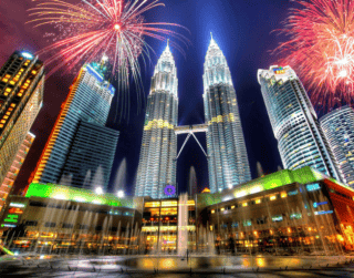 4 Hari Land Tour Kuala Lumpur + Singapore Free & Easy Periode Apr - Jun 2019 (WH01) 