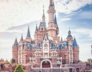 Paket Tour Beijing Shanghai Universal Studio Beijing + Shanghai Disneyland 8D