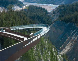 Tour Korea 2025 5D Supersale Korea Nami Island + Sky Glass Bridge Halal