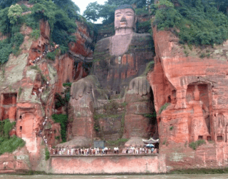 Tour China 9 Hari Chongqing Chengdu Emeishan Leshan