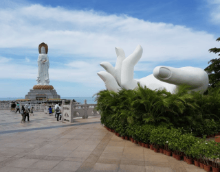 Tour Hainan 6D4N Enjoy Hainan Haihua Island By Jt 4STAR Hotel | 2MALAM Di Sanya & 2MALAM Di Danzhou Dep Date: Apr-jun 2024 By Lion Air 