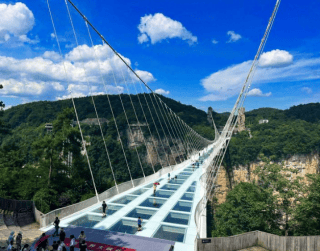 Tour China 9 Hari Chongqing Zhangjiajie Furongzhen 