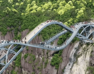 Tour 8D Wangxian Valley 2026 + Huangshan & Shanghai