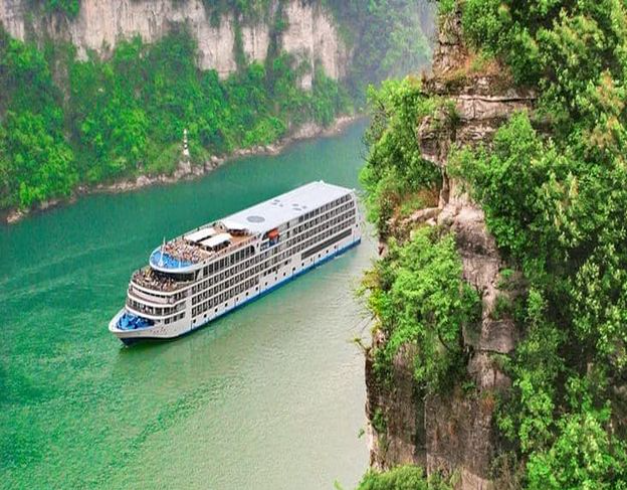8D6N Scenic Yangtze River Cruise Chongqing – Three Gorges – Wuhan By Xiamen Airlines 1