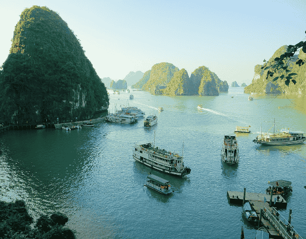 Tour Vietnam 2025 5 Hari Exotic Vietnam Hanoi – Sapa - Fansipan – Halong Cruise Periode : : Jan : 08 | Feb : 12 , 26 | Mar : 05, May : 07 , 21 2025 (clst) 1