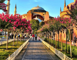 TOUR TURKI 2025 10D7N TURKI ASIK TULIP ON 17-26 APR 2025 BY ETIHAD (wh42)