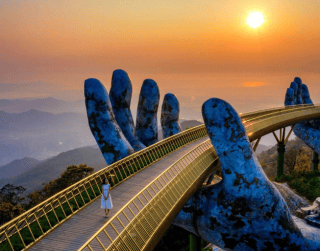 Tour Vietnam Smart Saver 5 Days Exotic Vietnam   Da Nang – Bana Hills Golden Bridge -hoi An –   Saigon   Tanggal Keberangkatan : Aug – Des 2023 Minimum 4 Orang Keberangkatan 