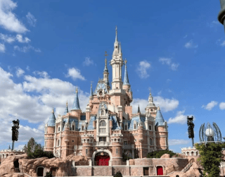 Tour China 8D 2026 Classic School Holiday + Disneyland