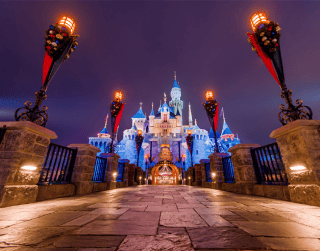 Crazy Sale !! 4 Hari Hongkong Disneyland 