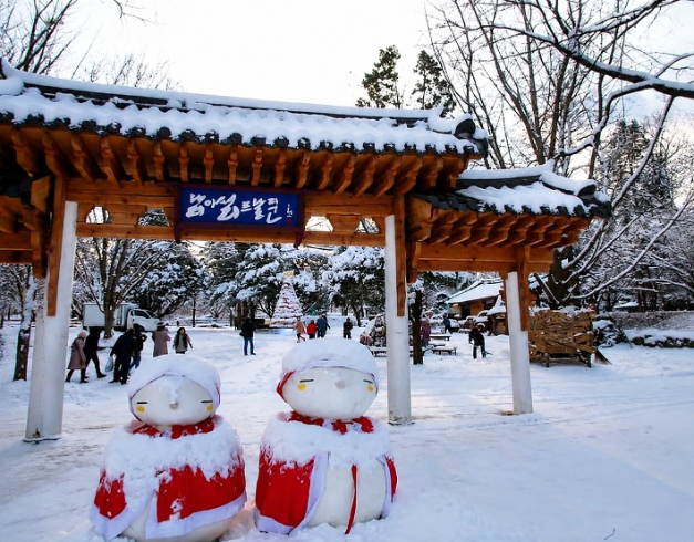 Year End 6D4N Korea Winter Experience With Everland + Ski Resort + Painters Show 1