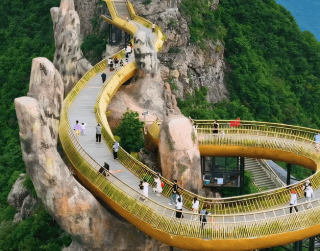 Paket Tour Huanying Beshand Bund 8D