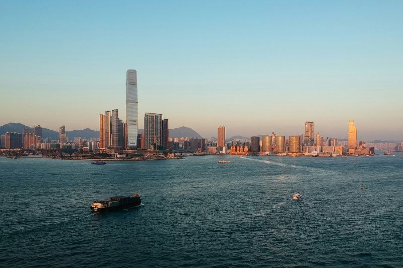 kapan-low-season-hongkong_large.jpg