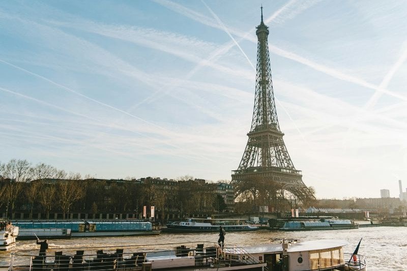 menara-eiffel-paris_large.jpg