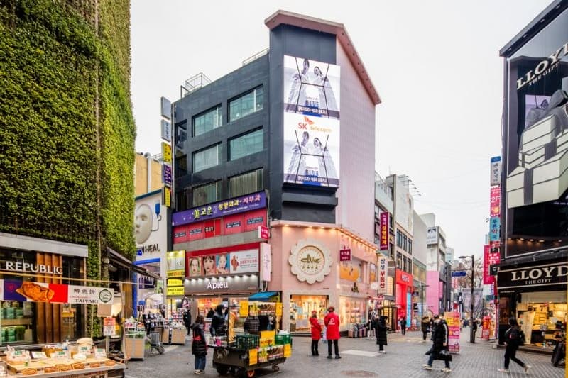 myeongdong-ada-apa-saja_large.jpg