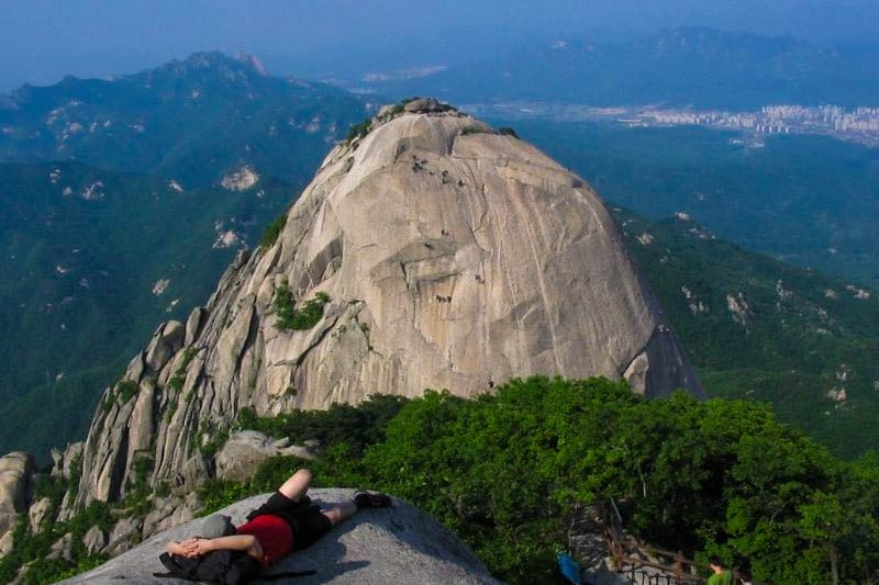 tempat-wisata-korea-gunung_large.jpg