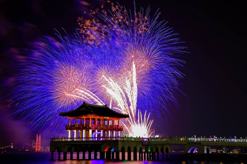 tour-korea-dan-jangan-lewatkan-korea-s-summer-festival_large.jpg