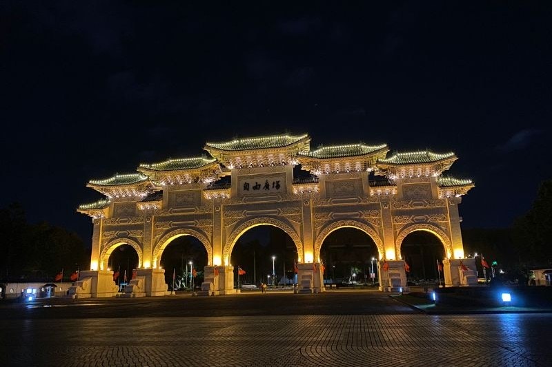 tour-taiwan-hongkong_large.jpg