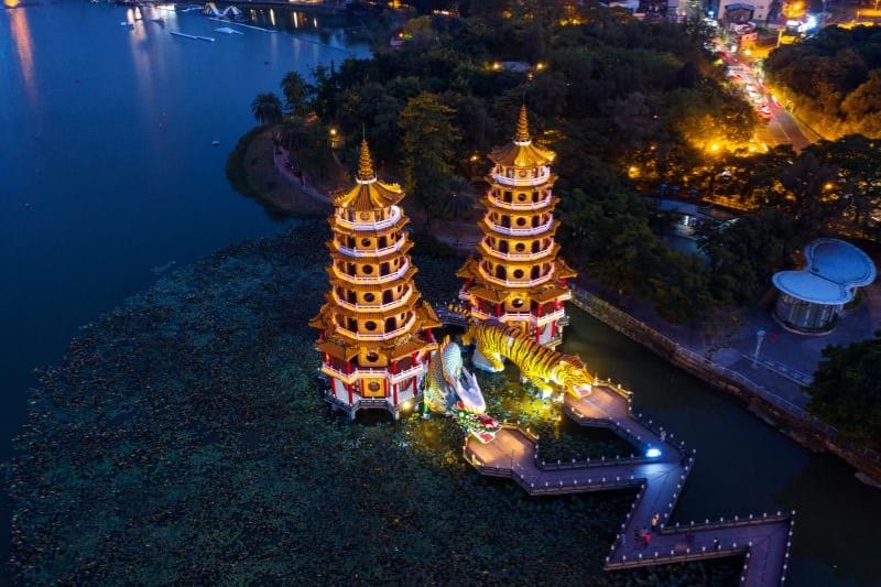 tour-vietnam-hanoi_large.jpg