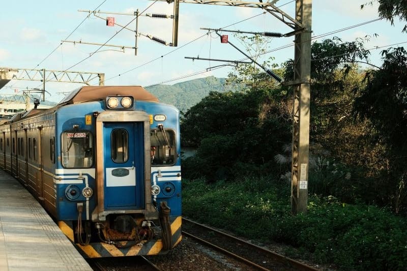 transportasi-umum-vietnam_large.jpg