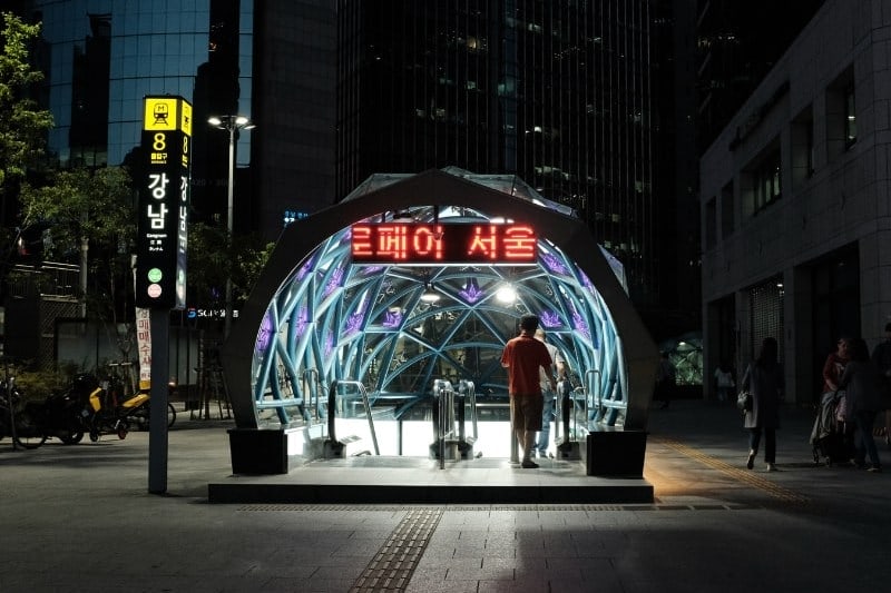 wisata-korea-selatan-seoul_large.jpg